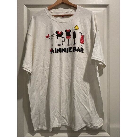 Minnie Bar T-shirt size 2XL - Picture 1 of 2